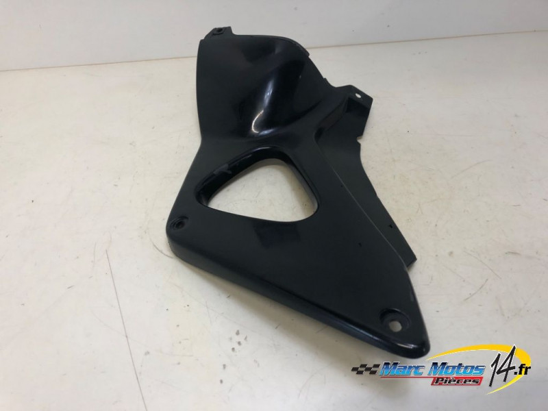 CACHE LATERAL INTERMEDIAIRE DROIT HONDA 1000 VARADERO 2000