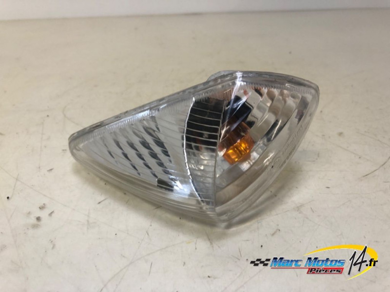 CLIGNOTANT AVANT DROIT HONDA 1000 VARADERO 2000