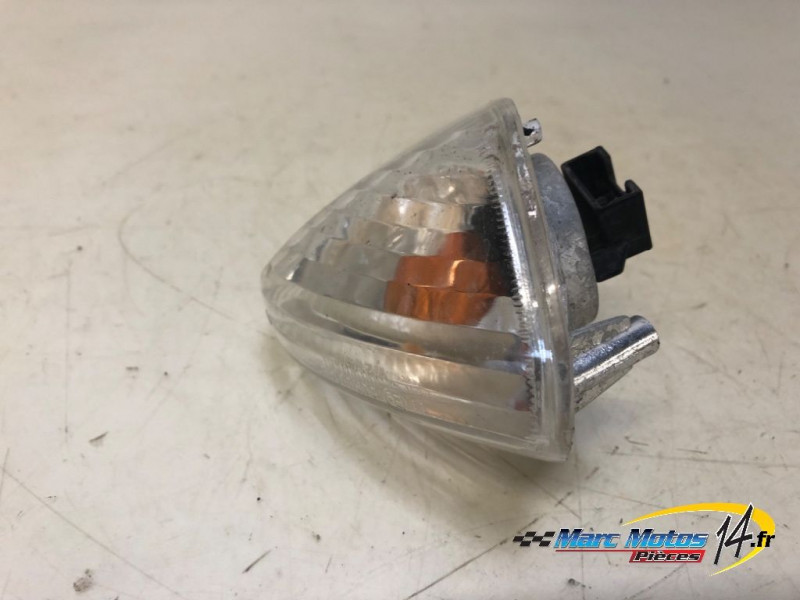 CLIGNOTANT AVANT GAUCHE HONDA 1000 VARADERO 2000