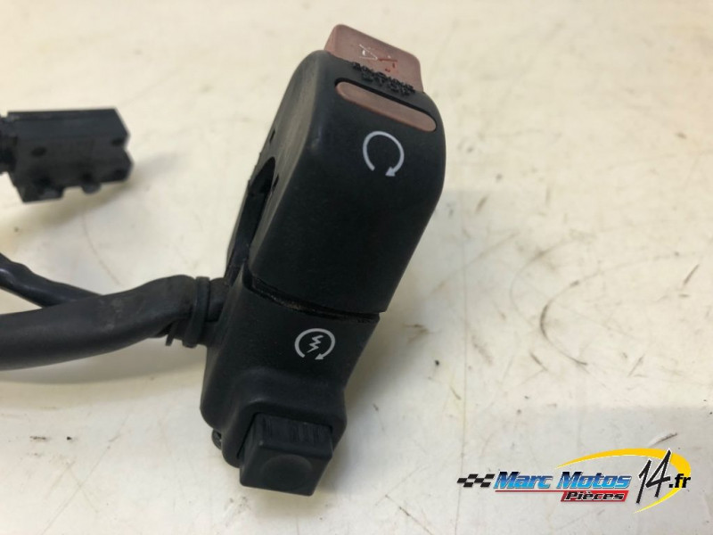 COMMODO DROIT HONDA 1000 VARADERO 2000