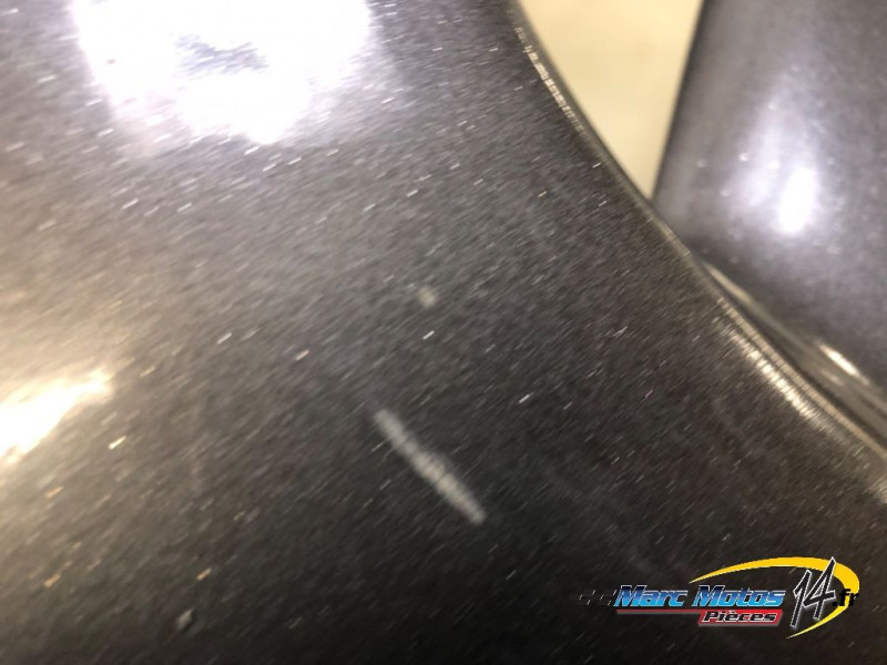 FLANC DE CARENAGE GAUCHE HONDA 1000 VARADERO 2000