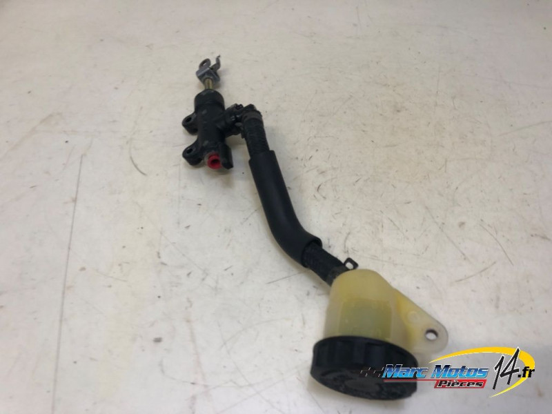 MAITRE CYLINDRE DE FREIN ARRIERE HONDA 1000 VARADERO 2000