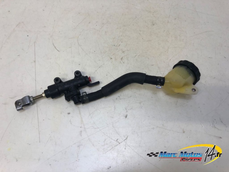 MAITRE CYLINDRE DE FREIN ARRIERE HONDA 1000 VARADERO 2000
