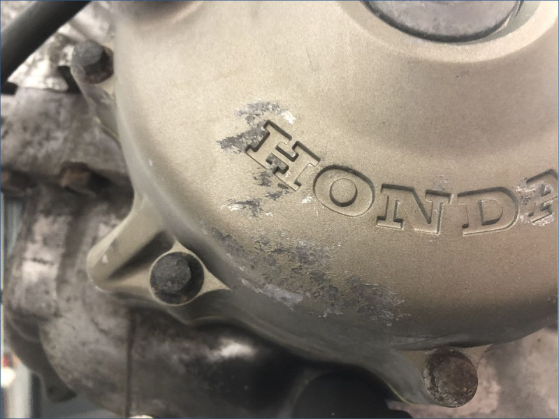 MOTEUR HONDA 1000 VARADERO 2000