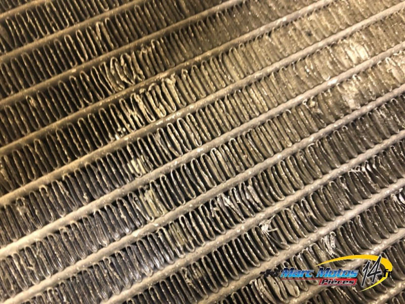 RADIATEUR D'EAU HONDA 1000 VARADERO 2000