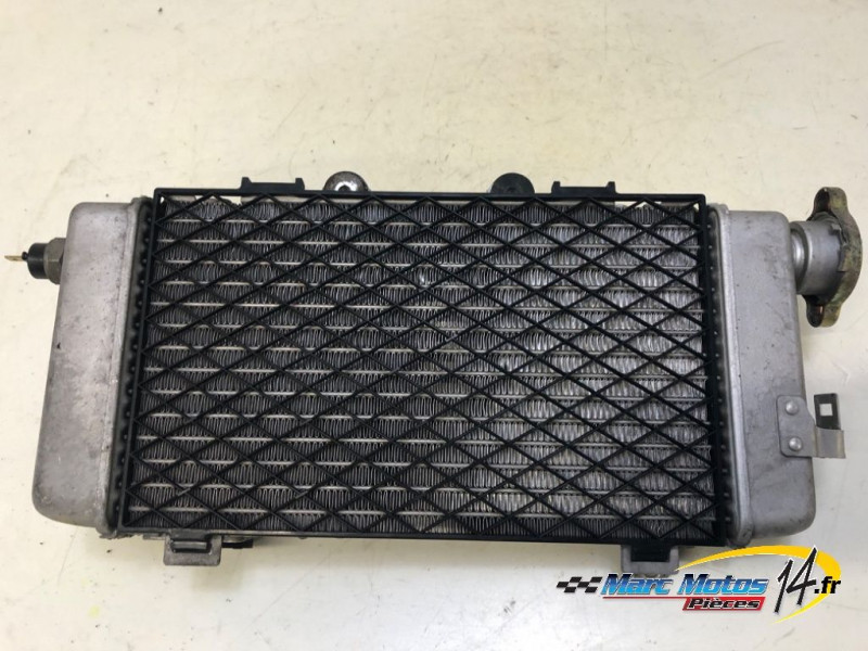 RADIATEUR D'EAU HONDA 1000 VARADERO 2000