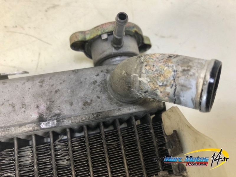 RADIATEUR D'EAU HONDA 1000 VARADERO 2000