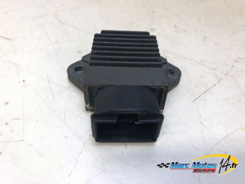 REGULATEUR HONDA 1000 VARADERO 2000