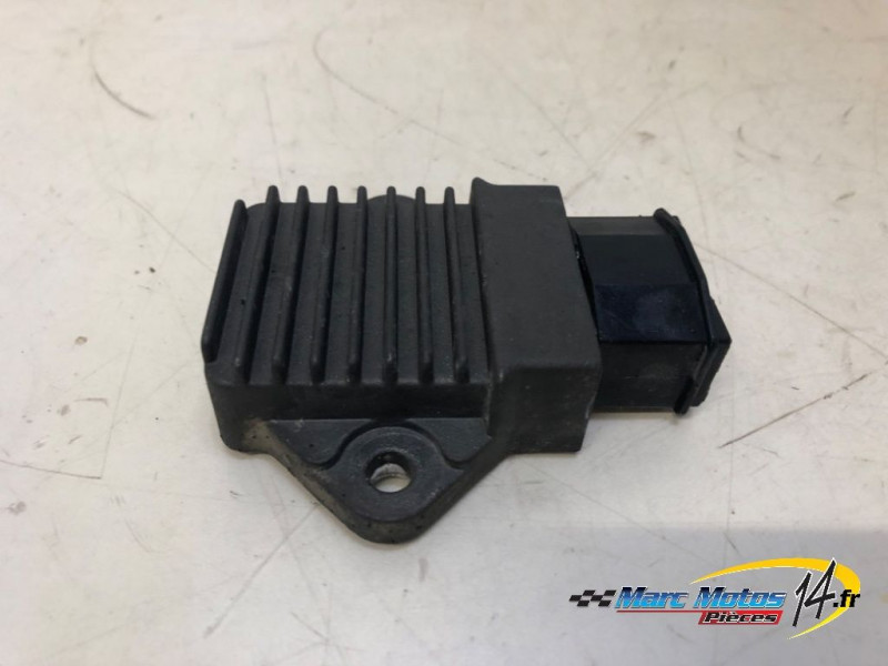 REGULATEUR HONDA 1000 VARADERO 2000