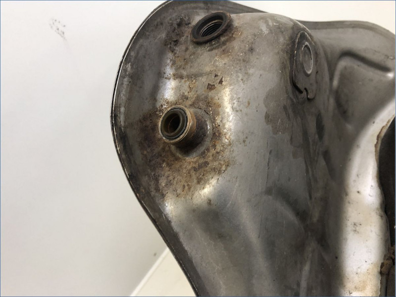 RESERVOIR D'ESSENCE HONDA 1000 VARADERO 2000