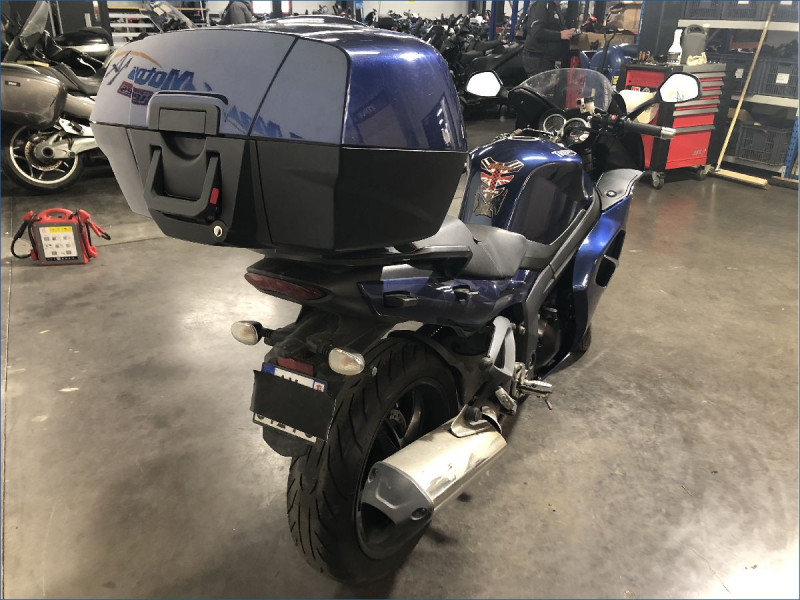 TRIUMPH 1050 SPRINT GT