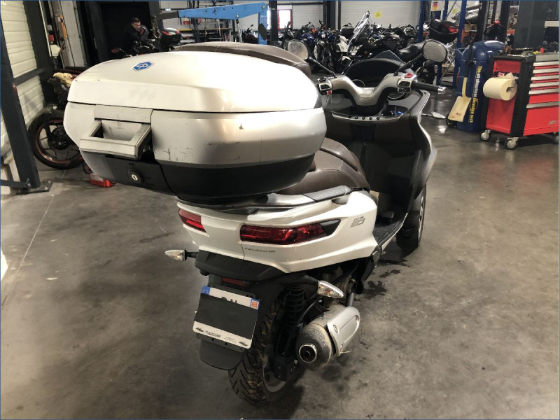 PIAGGIO 300 MP3 