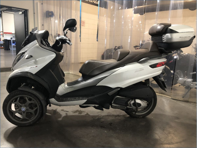 PIAGGIO 300 MP3 