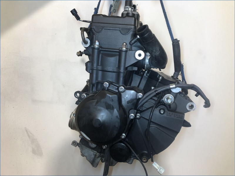 MOTEUR YAMAHA R6 2009