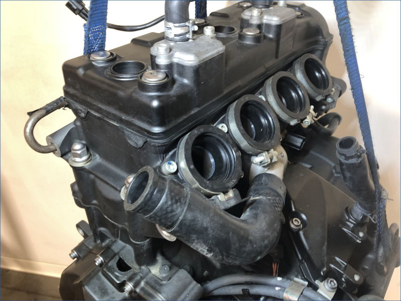 MOTEUR YAMAHA R6 2009