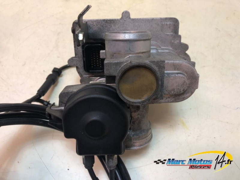 KIT SERRURES PIAGGIO 500 MP3 LT 2015