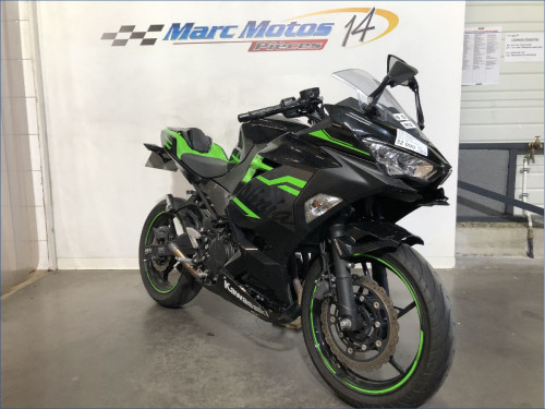 KAWASAKI 400 NINJA 