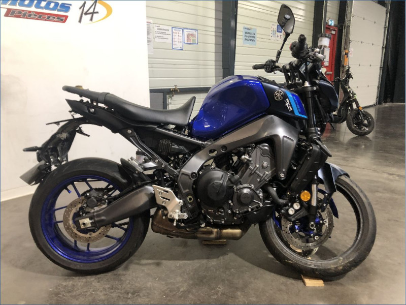YAMAHA MT09 
