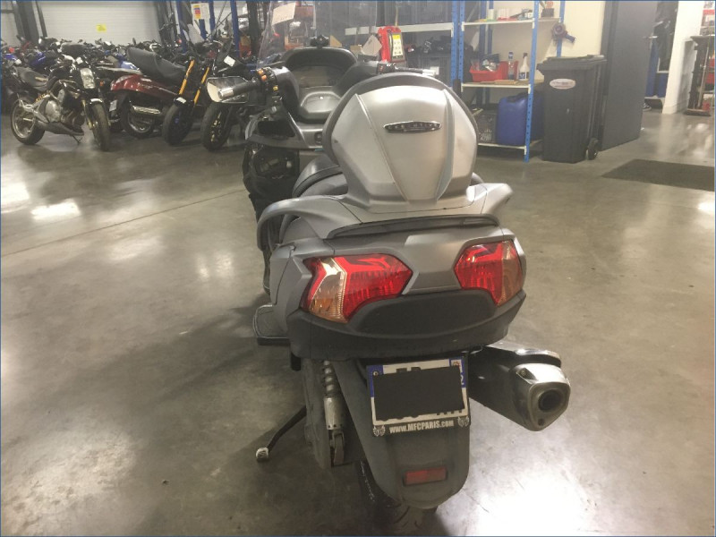 SUZUKI 650 BURGMAN EXECUTIVE