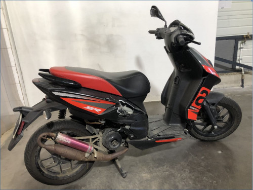 APRILIA 50 SR MOTARD