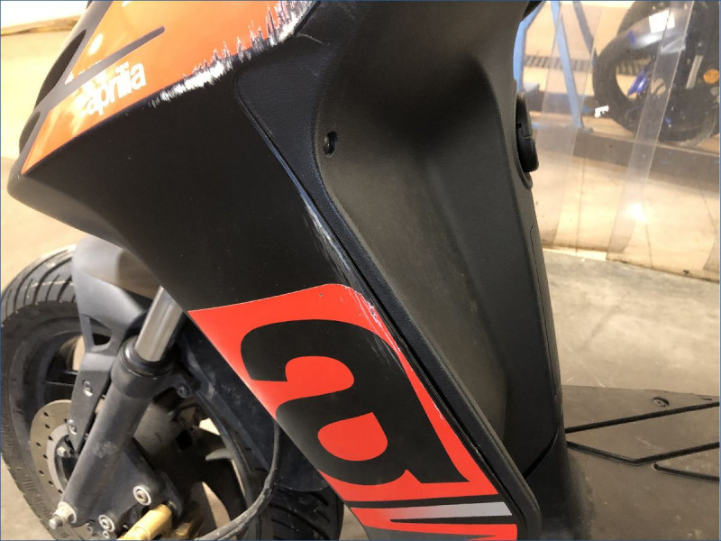 APRILIA 50 SR MOTARD