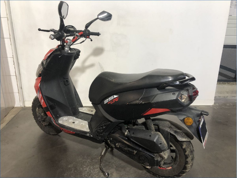 PEUGEOT 50 STREETZONE 
