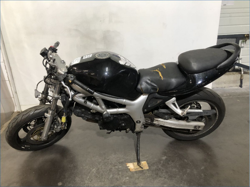 SUZUKI 650 SV S 34CV