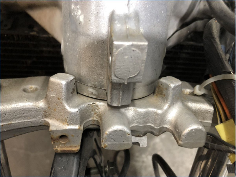 SUZUKI 650 SV S 34CV