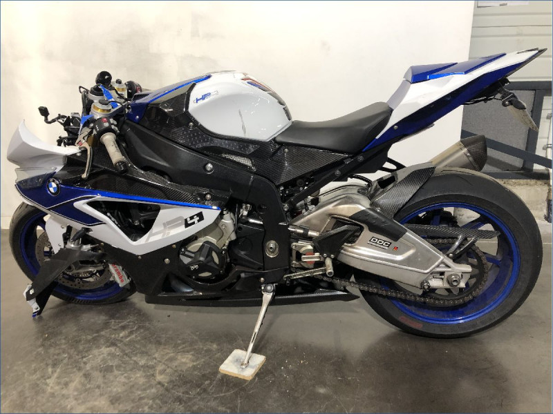 BMW S1000RR HP4