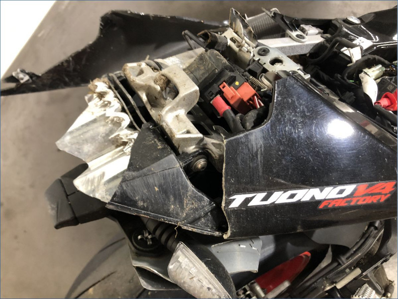 APRILIA 1100 TUONO V4 FACTORY