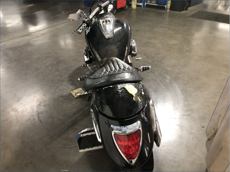 SUZUKI 1800 VZR INTRUDER 