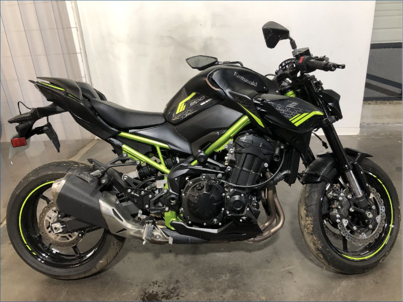 KAWASAKI Z900 A2