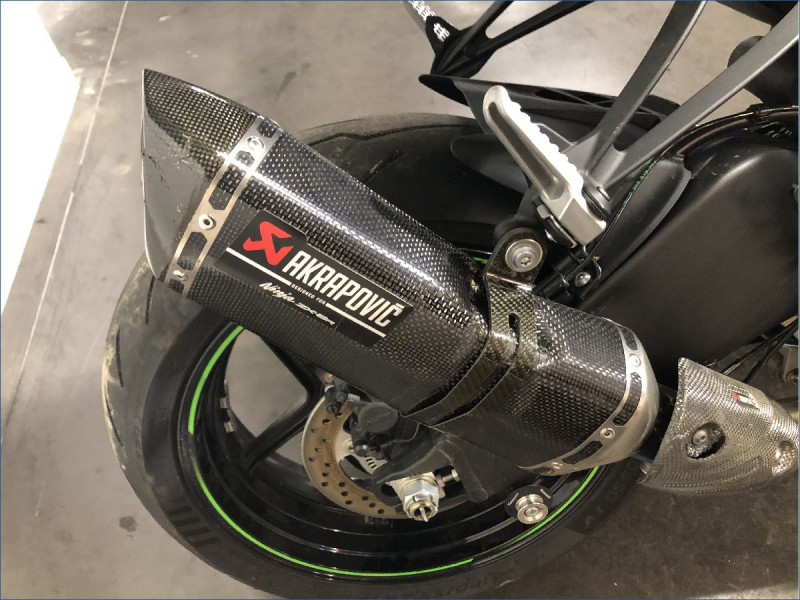 KAWASAKI ZX6R 636 