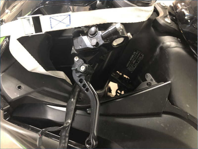 KAWASAKI ZX6R 636 