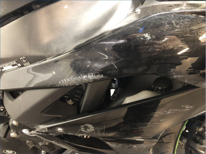 KAWASAKI ZX6R 