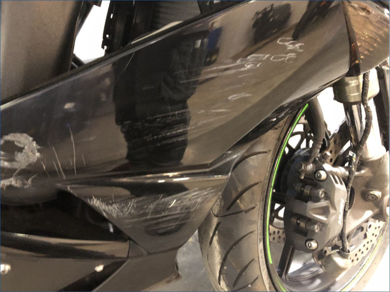 KAWASAKI ZX6R 
