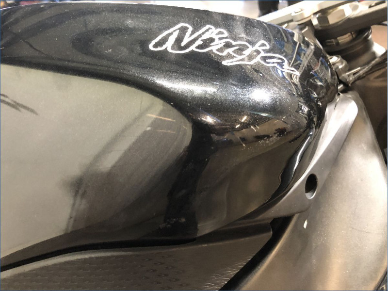 KAWASAKI ZX6R 