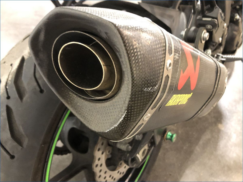 KAWASAKI ZX6R 