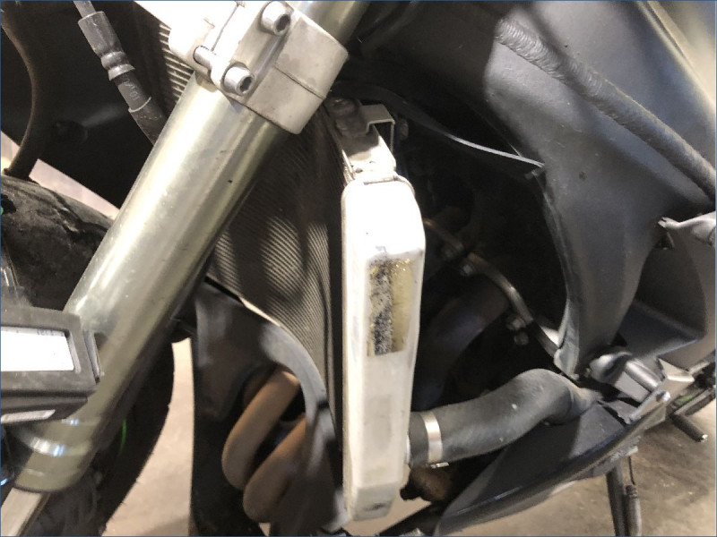 KAWASAKI ZX6R 