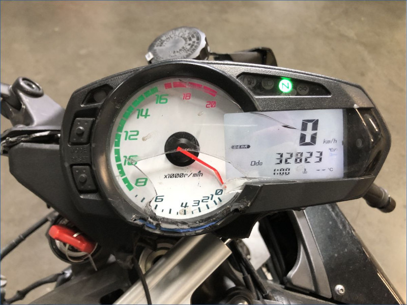 KAWASAKI ZX6R 