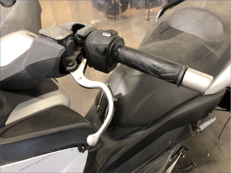 YAMAHA 250 XMAX 