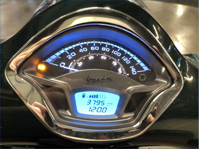 PIAGGIO 125 GTS 