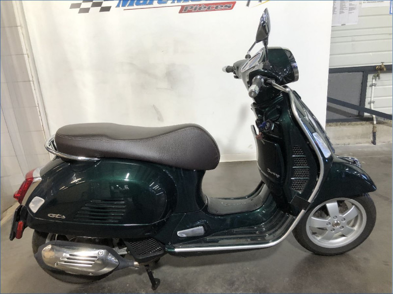 PIAGGIO 125 GTS 