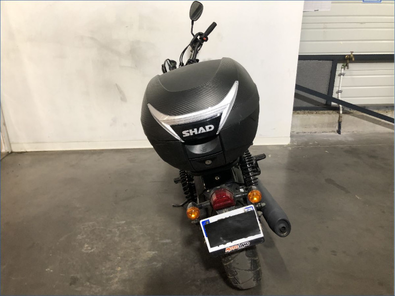 HYOSUNG 125 BOBBER 