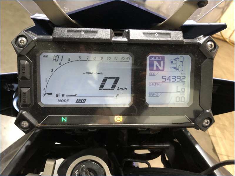 YAMAHA MT09 TRACER