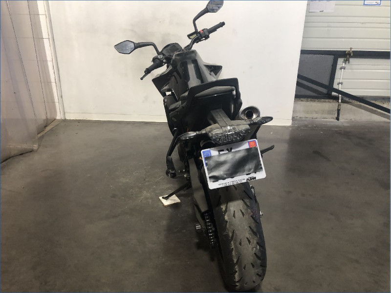 KTM 890 DUKE 