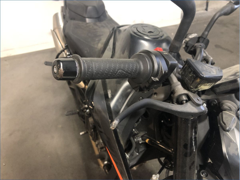 KTM 890 DUKE 