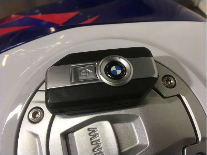 BMW F900R 