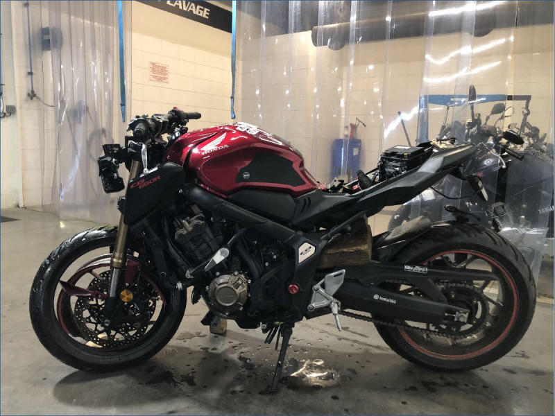 HONDA CB650R 