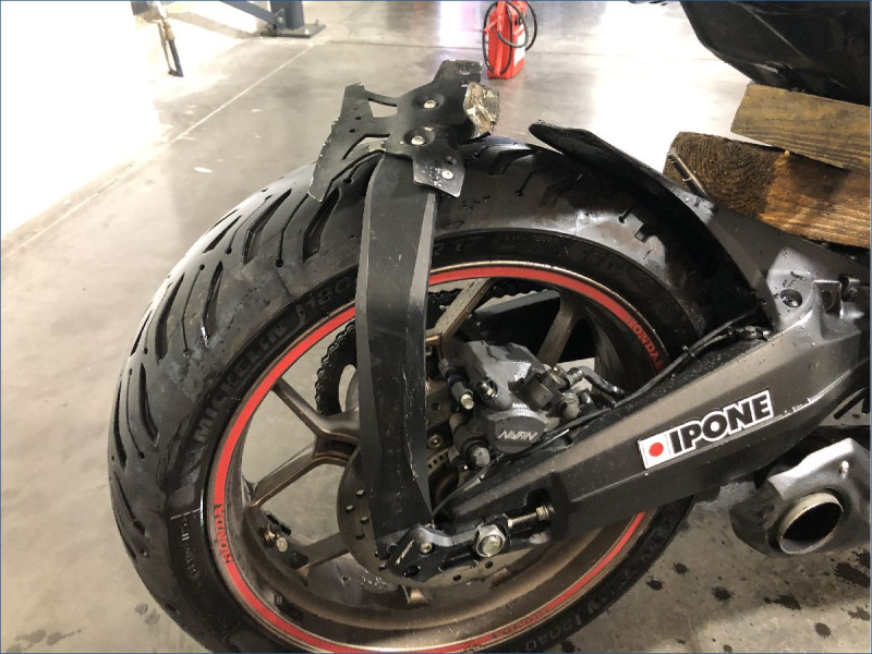 HONDA CB650R 